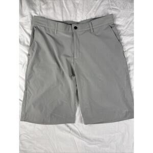Adidas Men’s Size 34 Light Gray 10” Performance Golf Shorts